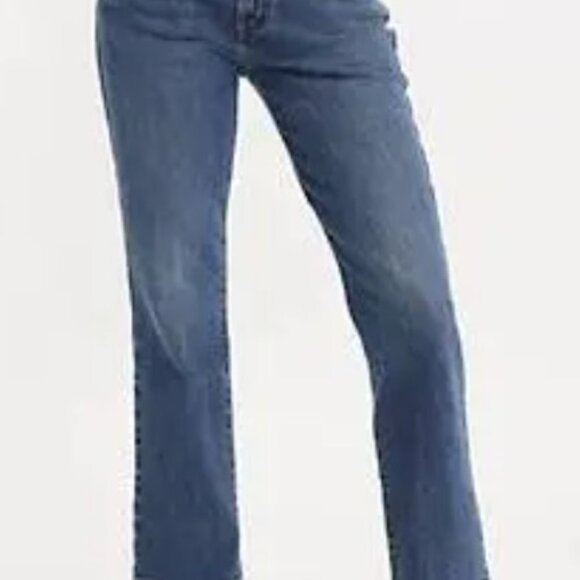 Levi's Jeans - Picture 3 of 8